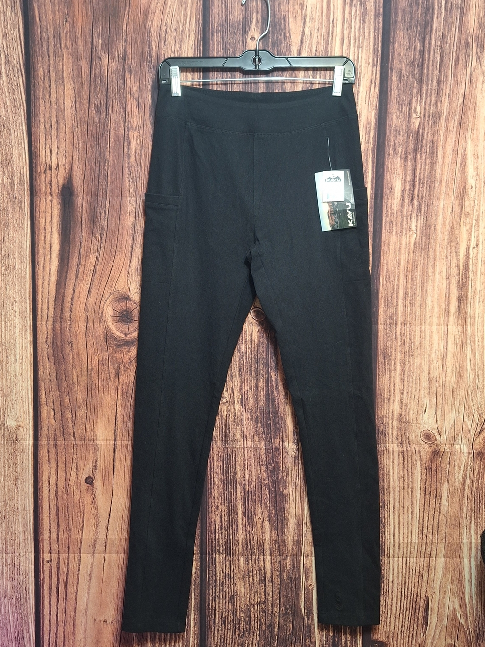 Kavu Black Women's Leggings with Side Pockets Size Medium NWT!